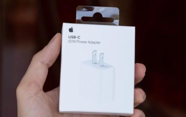 iPhone13充不进电