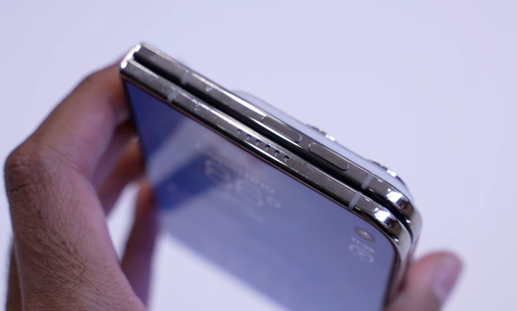 iPhone DUO